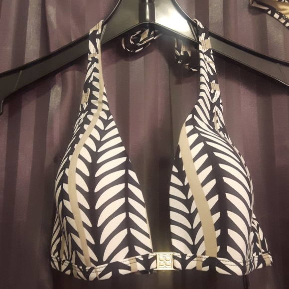 2 piece - Picture 2 of 4